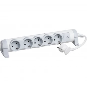 Многорозеточный блок LEGRAND 'Комфорт' 5 x 2К+З с кабелем длиной 3 м белый Многорозеточный блок LEGRAND 'Комфорт' 5 x 2К+З с кабелем длиной 3 м белый