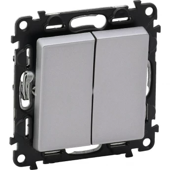 Переключатель LEGRAND Valena LIFE двухклавишный 10А 250В с лицевой панелью безвинтовые зажимы алюминий