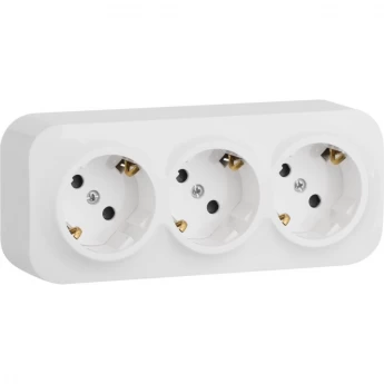 Розетка LEGRAND Quteo тройная с заземлением 3х2К+З с защитными шторками, белый Розетка LEGRAND Quteo тройная с заземлением 3х2К+З с защитными шторками, белый